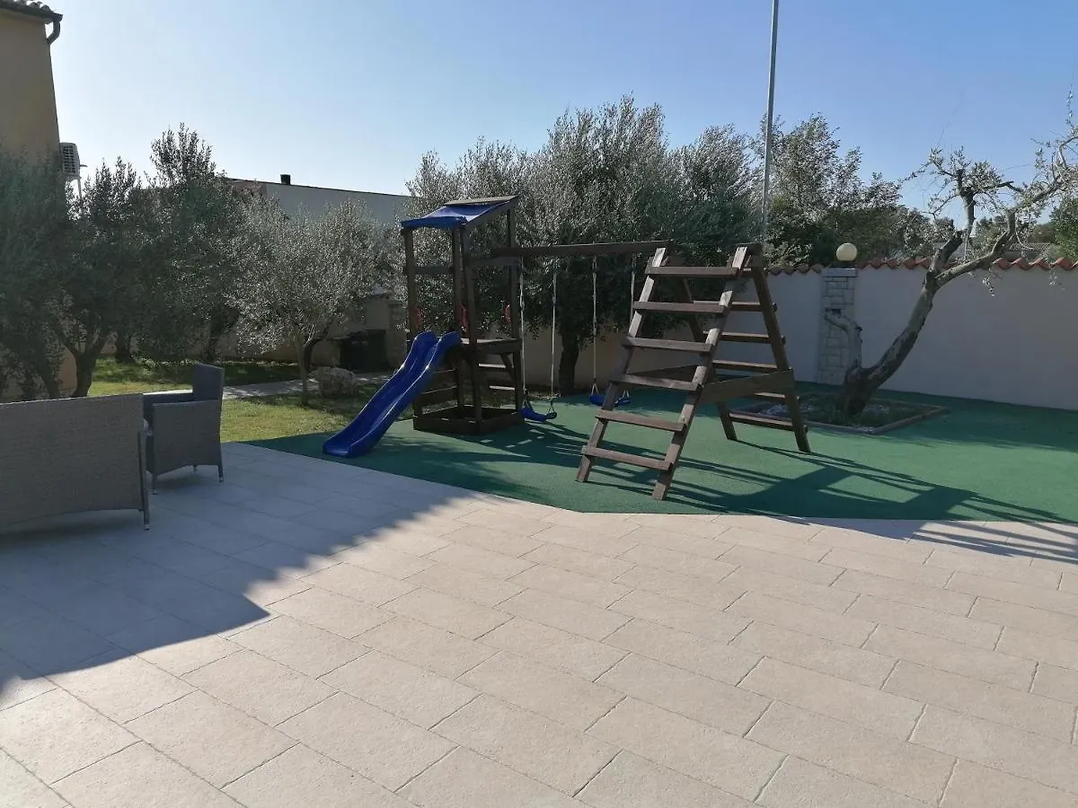 بيت للعطل Villa Mirjana بنجول كرواتيا