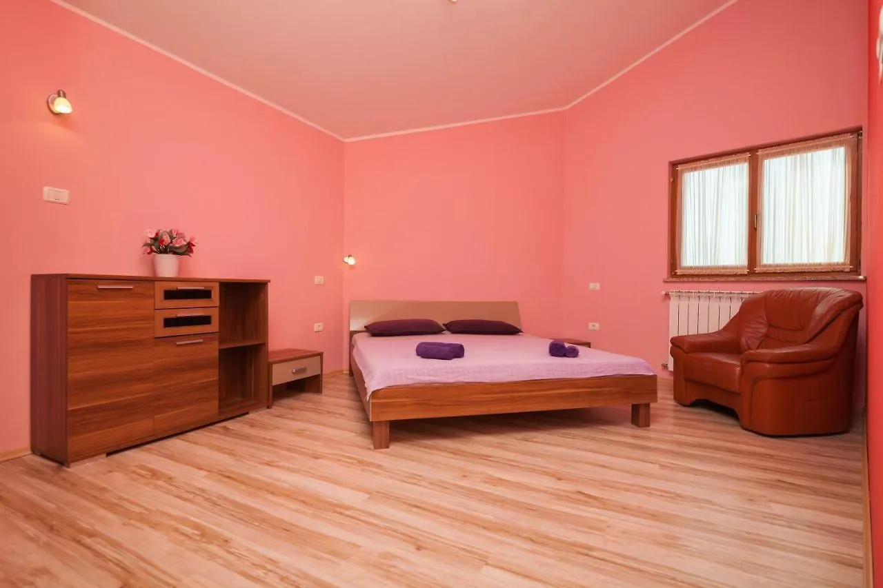 Villa Mirjana بنجول بيت للعطل